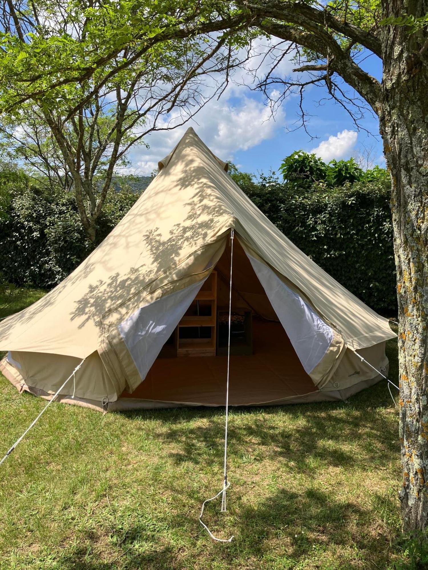Campsite Carrefour De L'ardeche Saint-Remeze